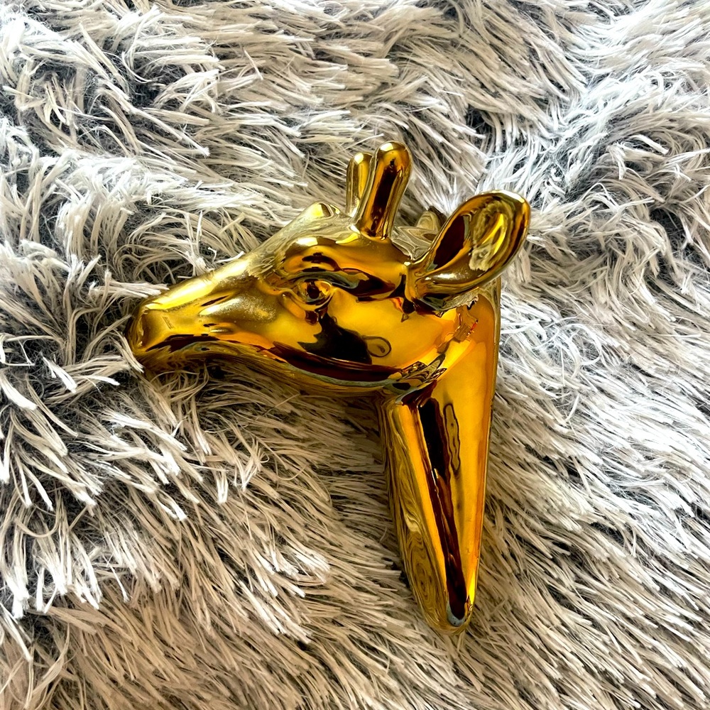 GIRAFFE WALL/DESK DECOR